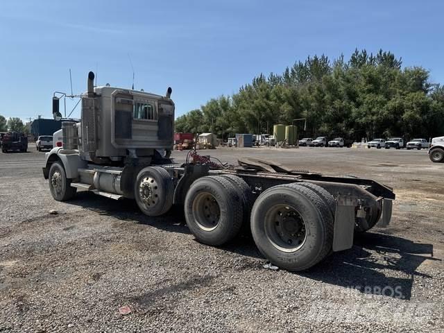 Kenworth T800 Тягачі