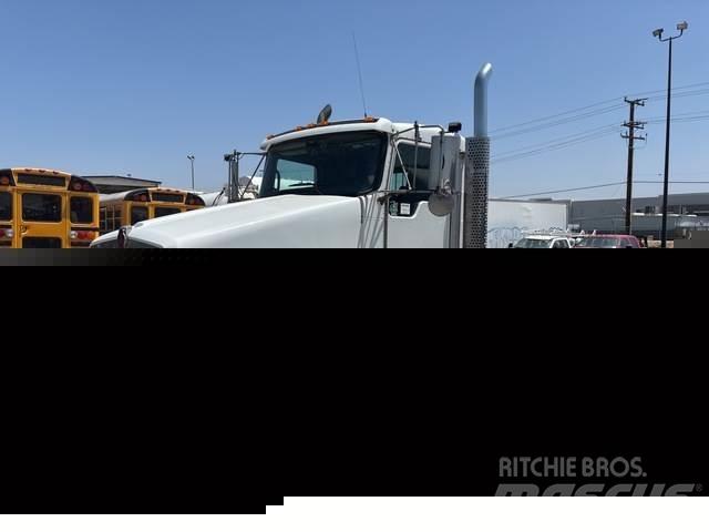 Kenworth T800 Тягачі