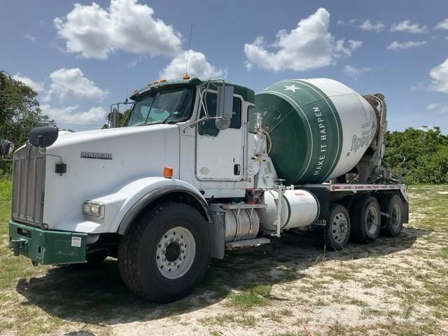 Kenworth T800 Вантажівки / спеціальні