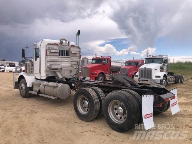 Kenworth T800 Тягачі
