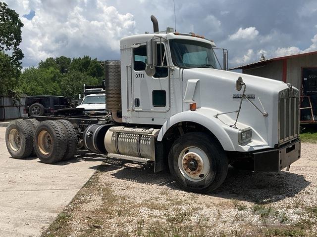 Kenworth T800 Тягачі