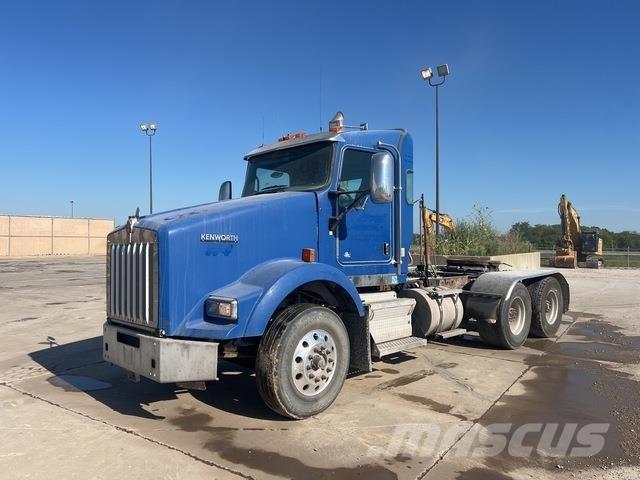 Kenworth T800 Тягачі