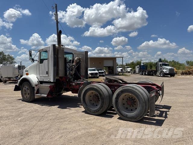 Kenworth T800 Тягачі