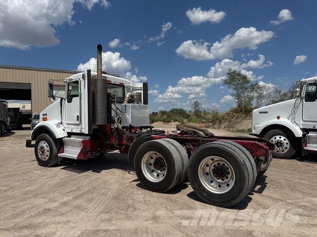 Kenworth T800 Тягачі