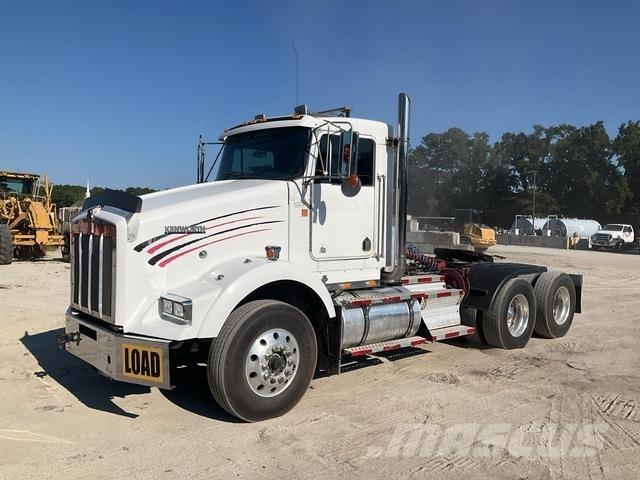 Kenworth T800 Тягачі