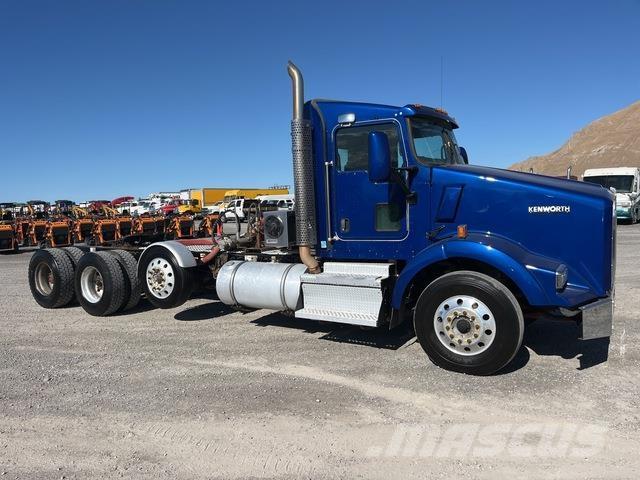 Kenworth T800 Тягачі