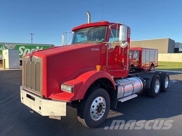 Kenworth T800 Тягачі