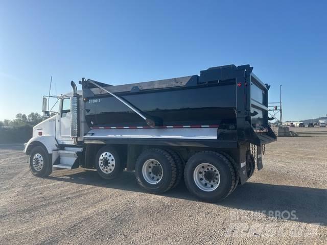 Kenworth T800B Самоскиди