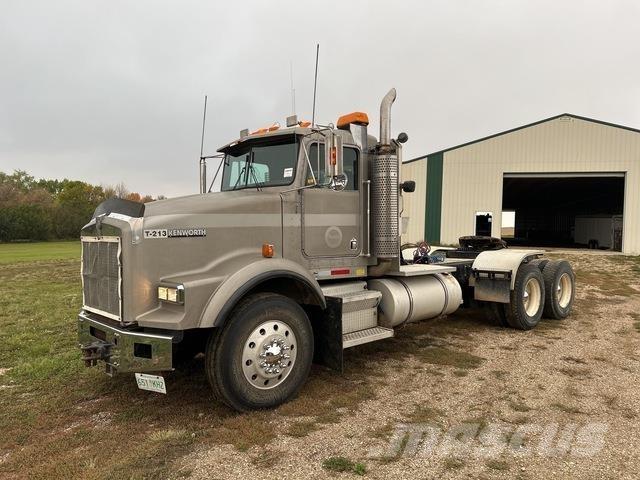 Kenworth T800B Евакуатори