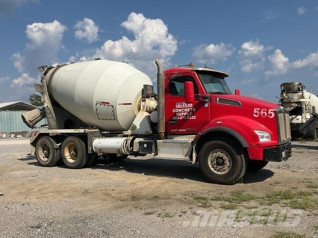 Kenworth T880 Вантажівки / спеціальні