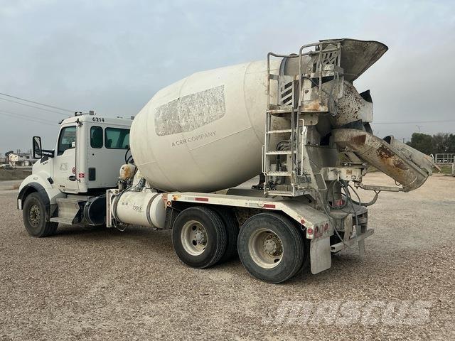 Kenworth T880 Вантажівки / спеціальні