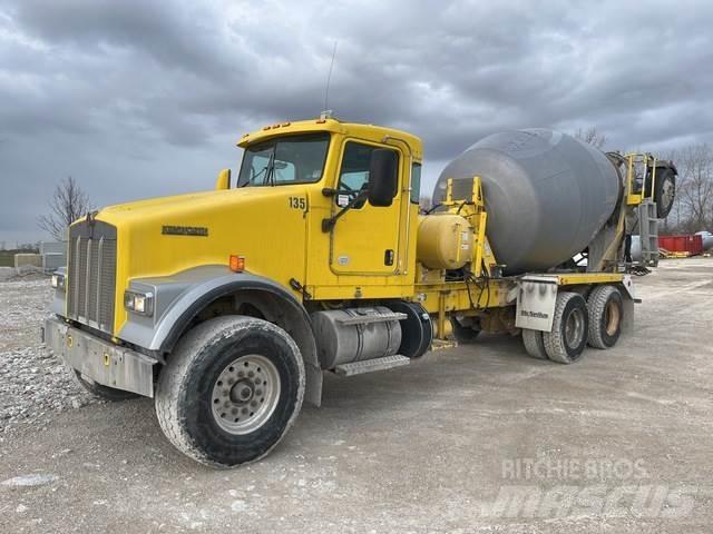 Kenworth W900 Вантажівки / спеціальні