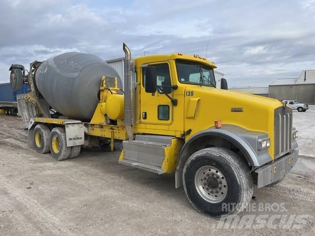 Kenworth W900 Вантажівки / спеціальні