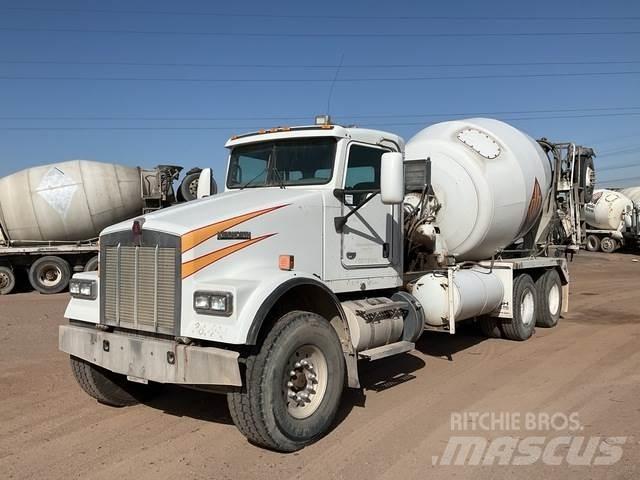Kenworth W900 Вантажівки / спеціальні