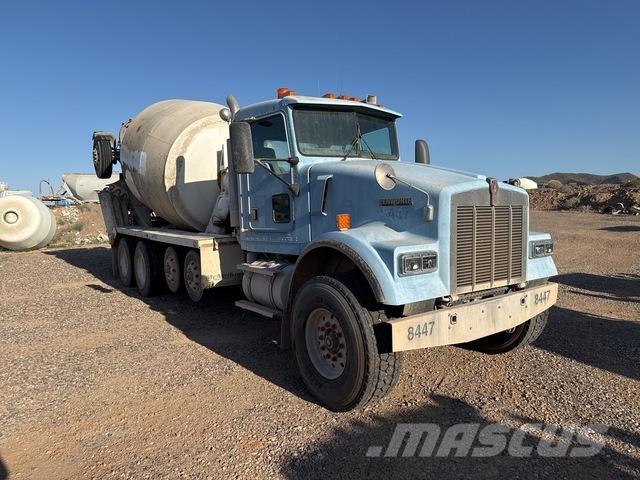 Kenworth W900 Вантажівки / спеціальні