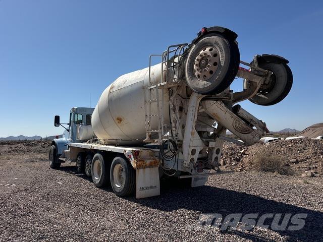 Kenworth W900 Вантажівки / спеціальні