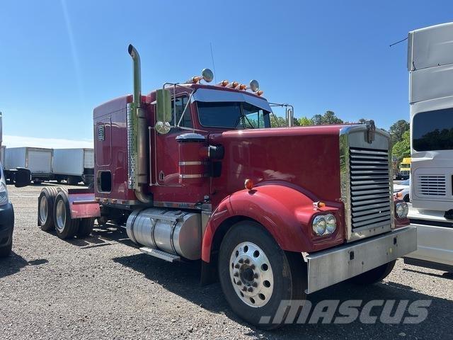 Kenworth W900 Тягачі