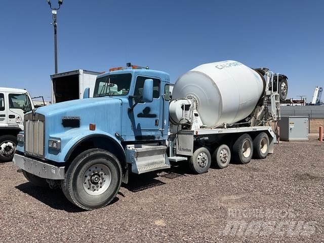 Kenworth W900 Вантажівки / спеціальні