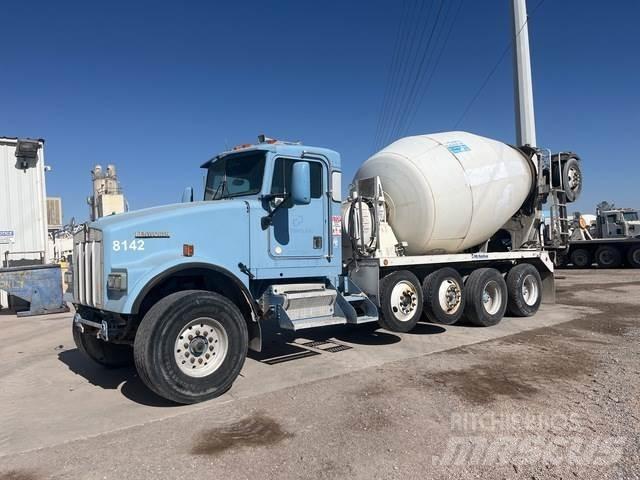 Kenworth W900 Вантажівки / спеціальні