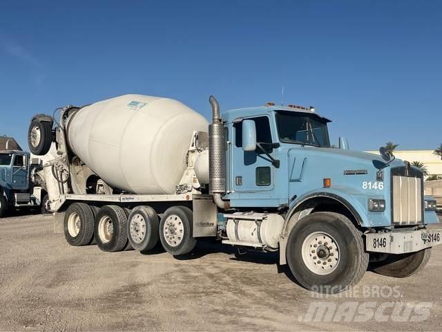 Kenworth W900 Вантажівки / спеціальні