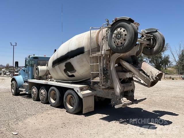Kenworth W900 Вантажівки / спеціальні