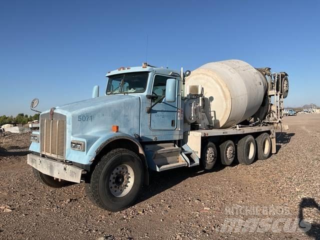 Kenworth W900 Вантажівки / спеціальні