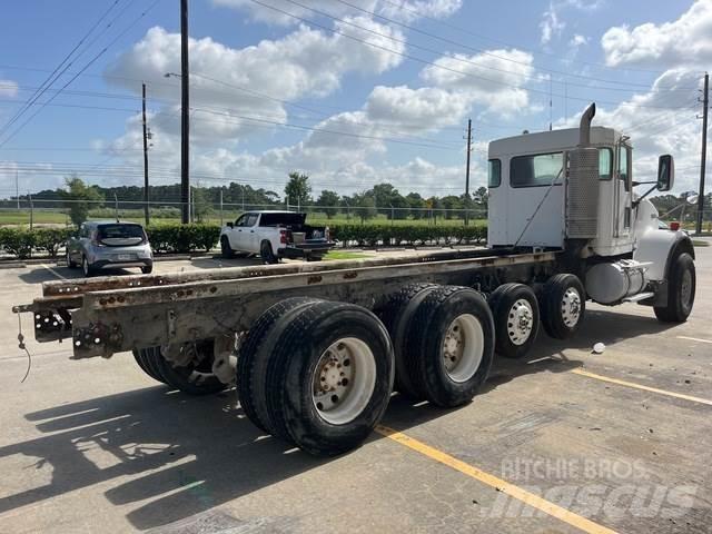 Kenworth W900 Кабіни