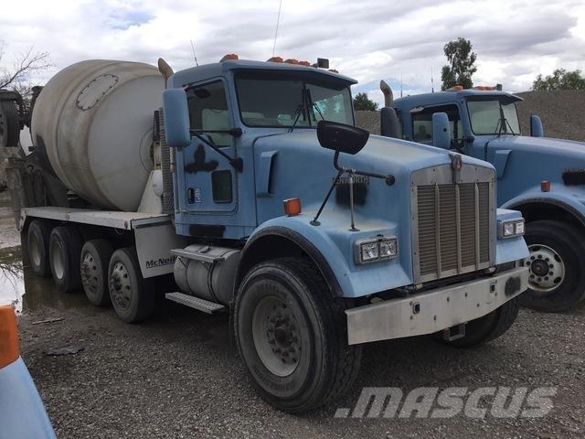Kenworth W900 Вантажівки / спеціальні