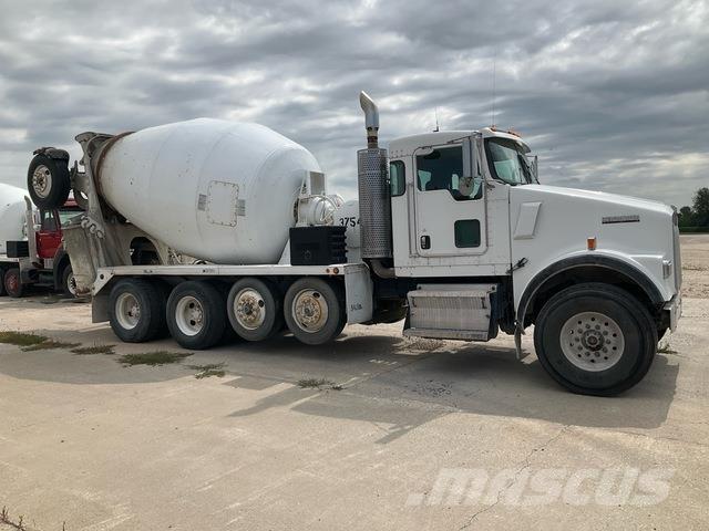 Kenworth W900 Вантажівки / спеціальні