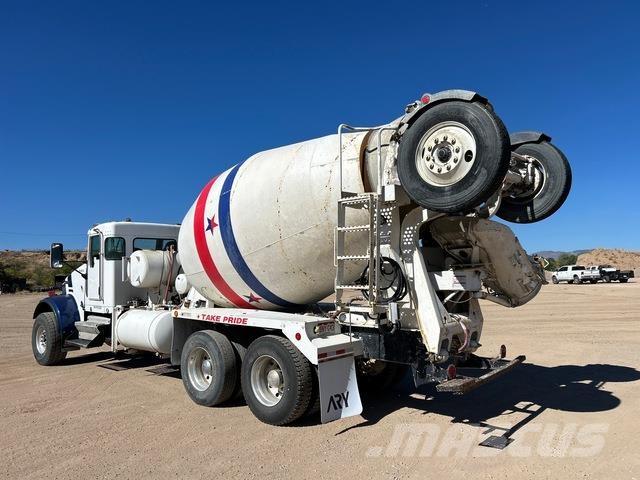 Kenworth W900 Вантажівки / спеціальні