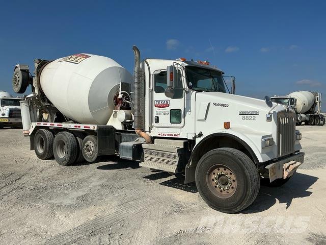 Kenworth W900 Вантажівки / спеціальні