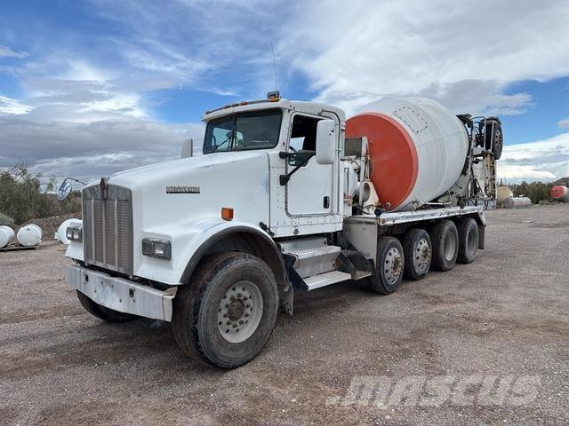 Kenworth W900 Вантажівки / спеціальні