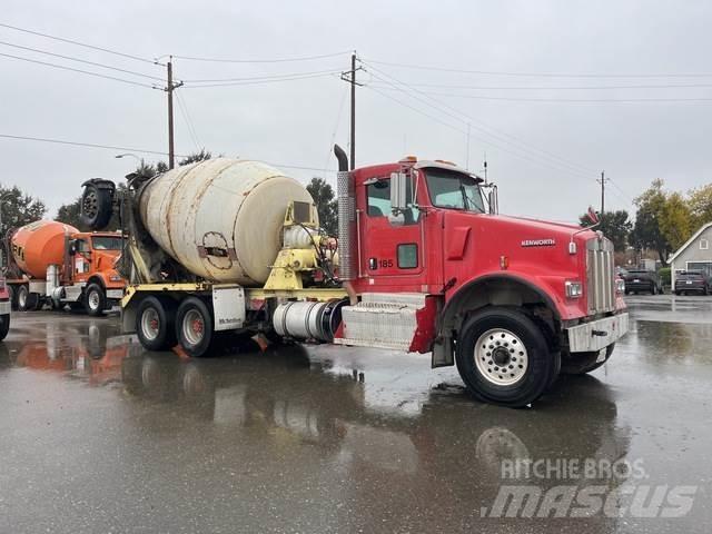 Kenworth W900B Вантажівки / спеціальні