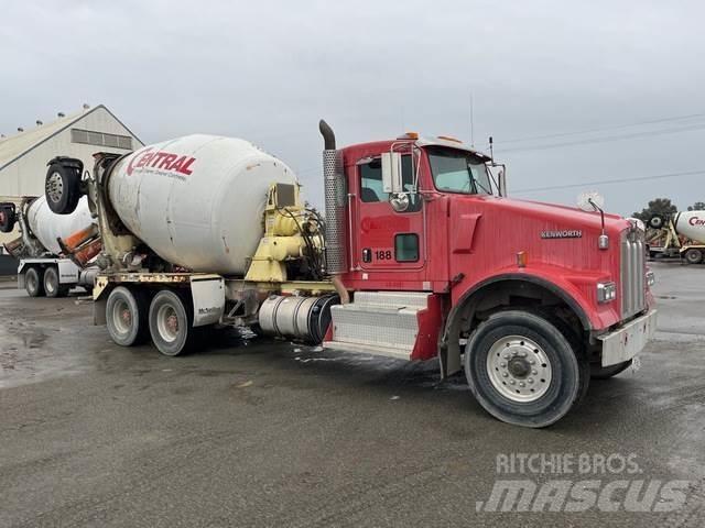 Kenworth W900B Вантажівки / спеціальні