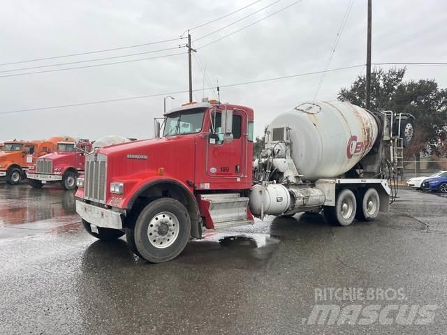 Kenworth W900B Вантажівки / спеціальні