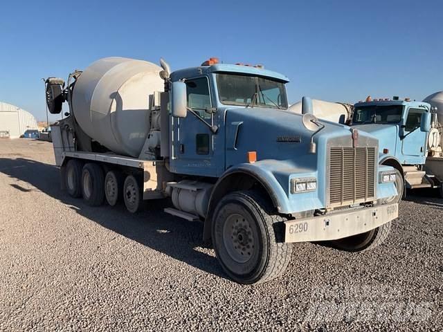 Kenworth W900B Вантажівки / спеціальні