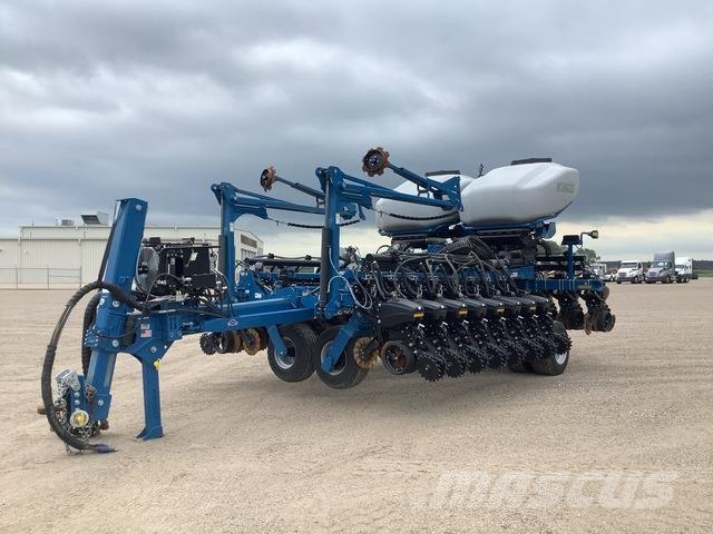 Kinze 5700 Cажалки