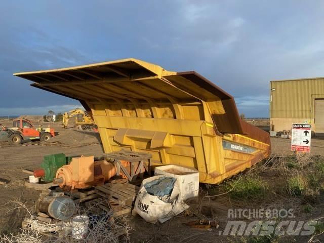 Komatsu  Будтехніка - Інші