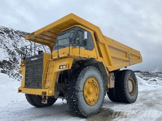 Komatsu 330M Зчленовані самоскиди