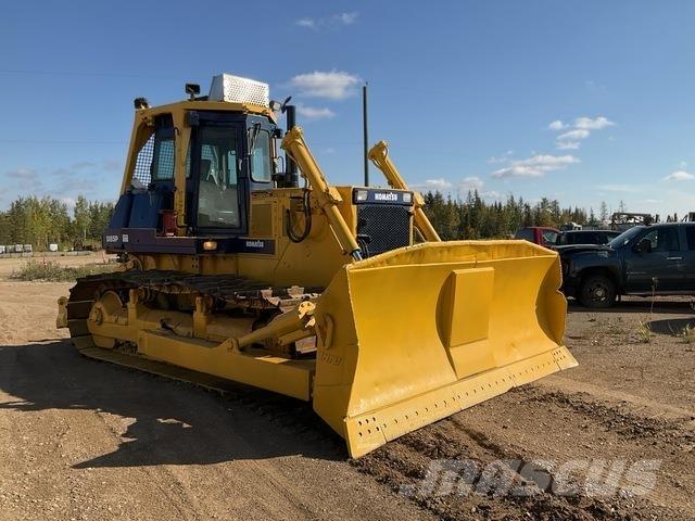 Komatsu D85P Гусеничні бульдозери