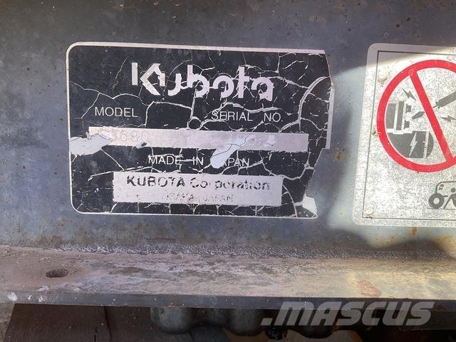 Kubota 3680 Трактори