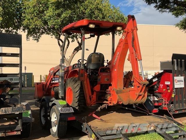 Kubota B26TLB Екскаватори-навантажувачі