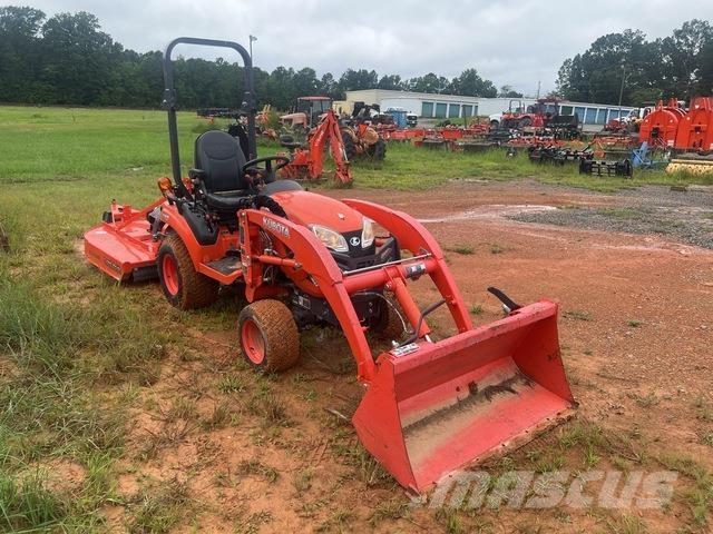Kubota BX2380 Трактори