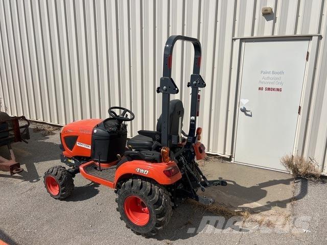 Kubota BX2380 Трактори