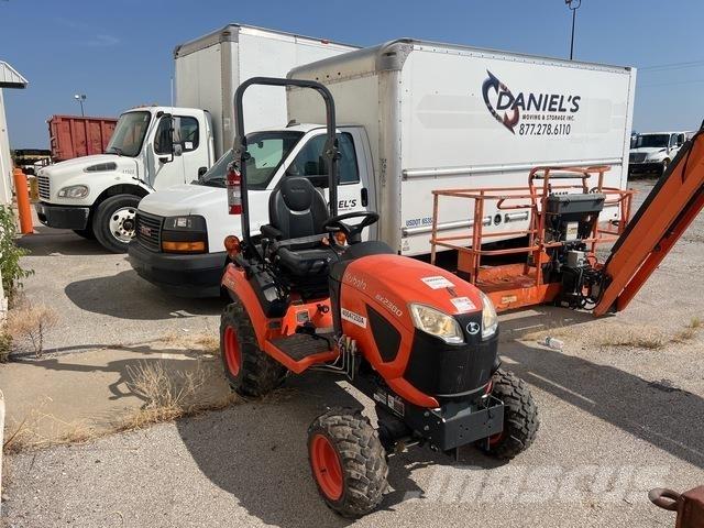 Kubota BX2380 Трактори