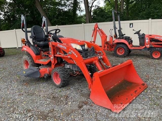 Kubota BX2380V Трактори