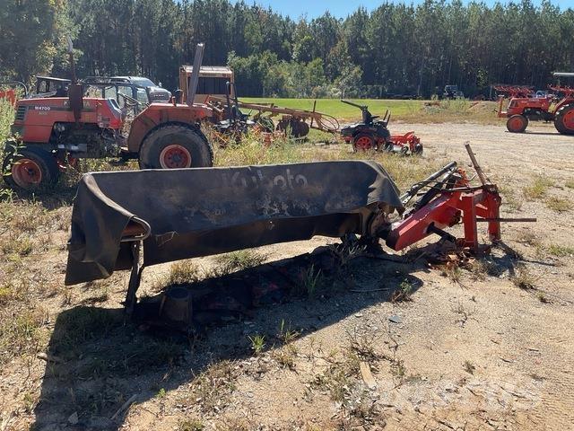 Kubota DM1024 Косилки