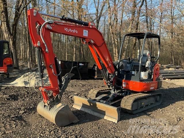Kubota KX040-4 Гусеничні екскаватори