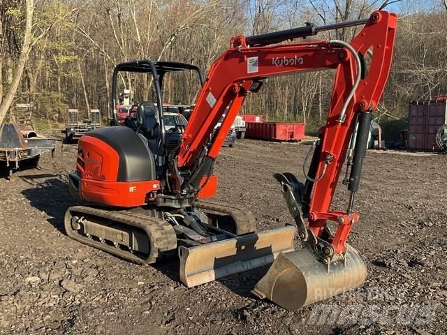 Kubota KX040-4 Гусеничні екскаватори