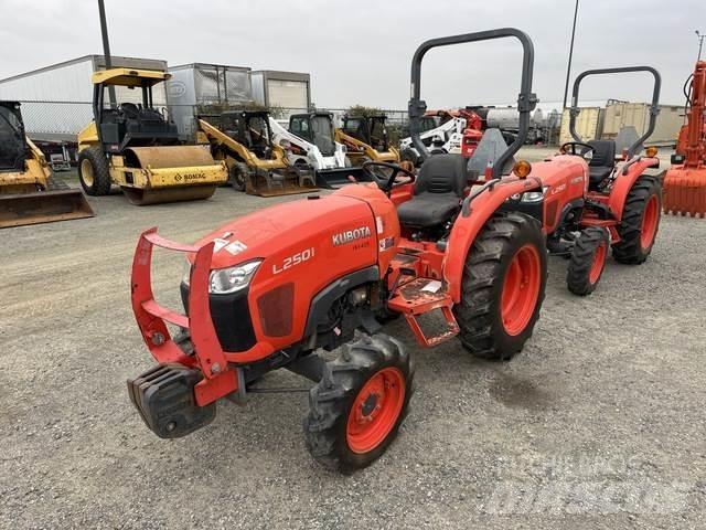 Kubota L2501D Трактори